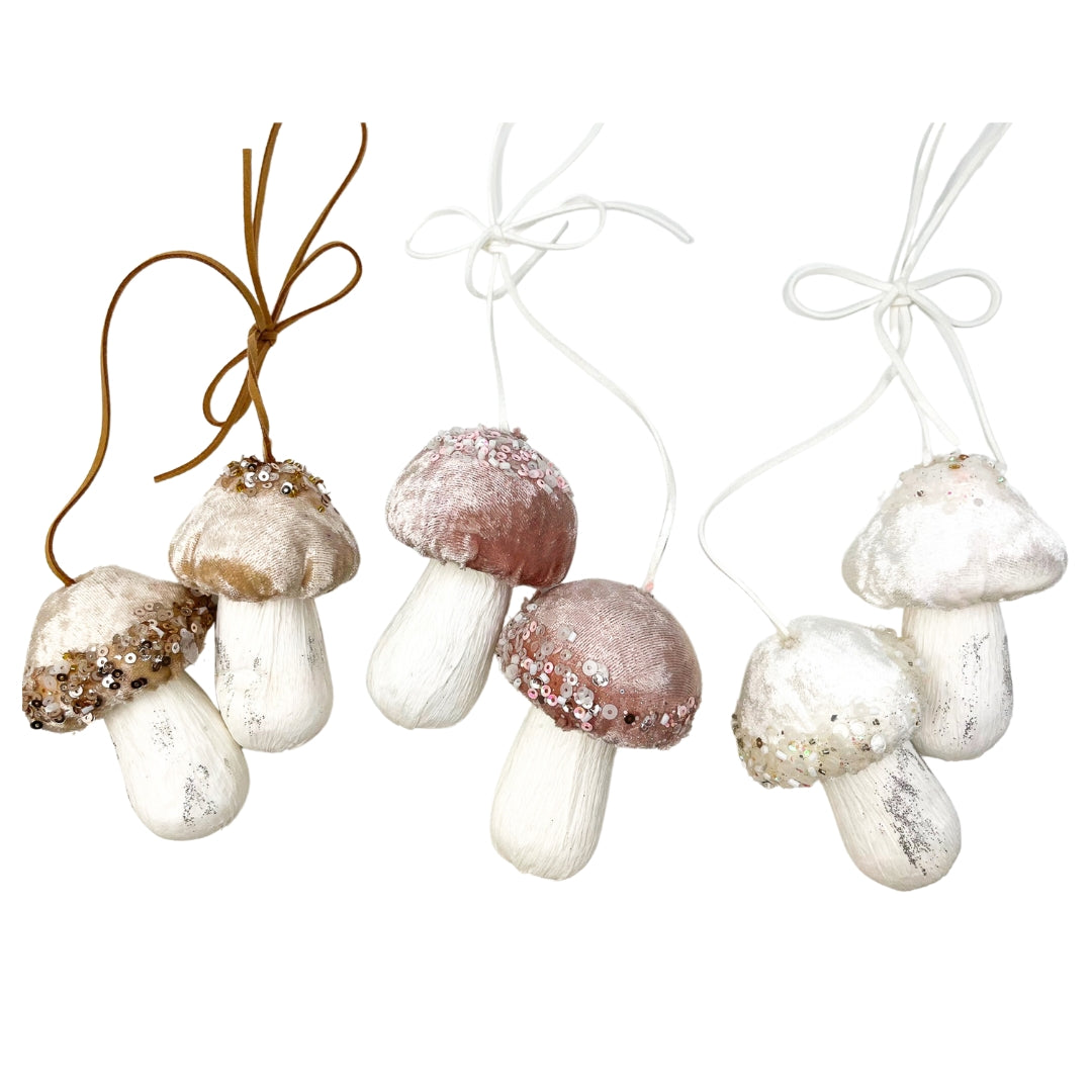 Xmas M/Shroom Ornmnts S/2 3-Ast